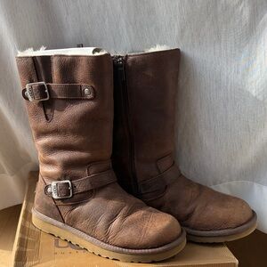 UGG Kensington boots